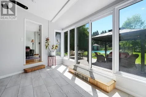 10 Coxford Street Ottawa ON K1J 6J6