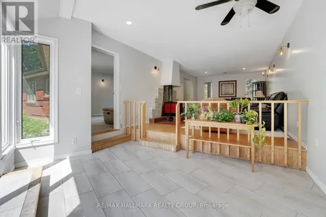 10 Coxford Street Ottawa ON K1J 6J6