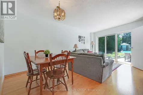 10 Coxford Street Ottawa ON K1J 6J6