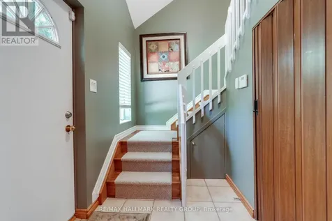 10 Coxford Street Ottawa ON K1J 6J6
