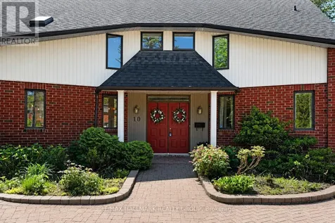 10 Coxford Street Ottawa ON K1J 6J6