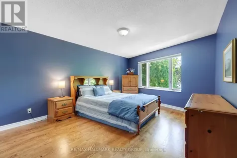 10 Coxford Street Ottawa ON K1J 6J6