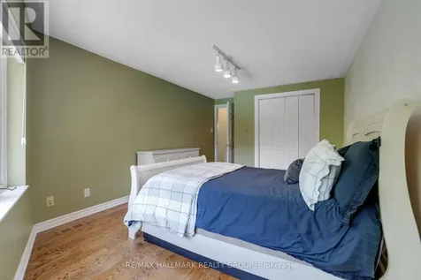 10 Coxford Street Ottawa ON K1J 6J6