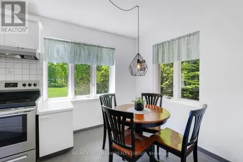 10 Coxford Street Ottawa ON K1J 6J6
