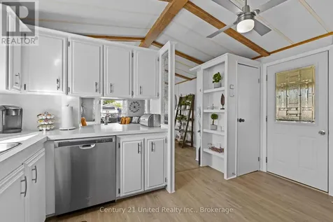 5 Hillcrest Drive Otonabee-south Monaghan ON K0L 2G0
