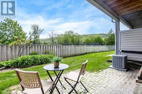 162 Settlers Way Blue Mountains ON L9Y 0M4
