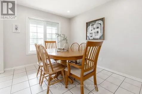 162 Settlers Way Blue Mountains ON L9Y 0M4