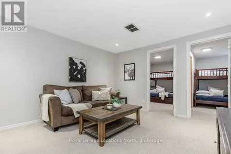 162 Settlers Way Blue Mountains ON L9Y 0M4