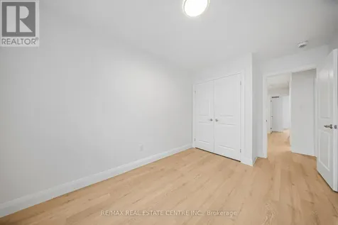 145 South Creek Drive Kitchener ON N2P 2N3