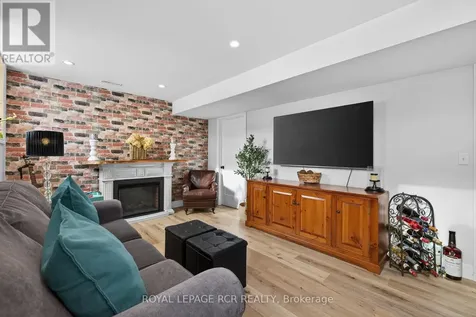 82 Spencer Avenue Orangeville ON L9W 5H8