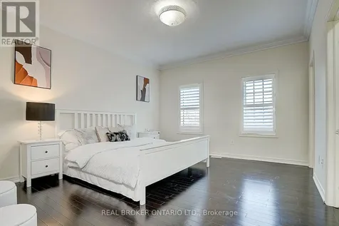 99 Henry Bauer Avenue Markham (berczy) ON L6C 0S3