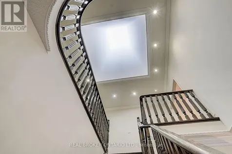 99 Henry Bauer Avenue Markham (berczy) ON L6C 0S3