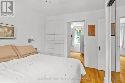 30 Belgrave Road Ottawa ON K1S 0M1