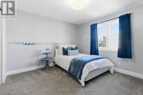 640 Meadowridge Circle Ottawa ON K0A 1L0