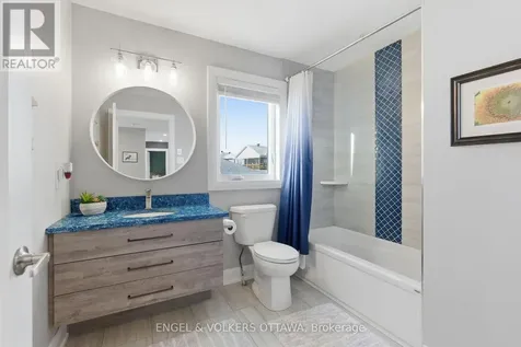 640 Meadowridge Circle Ottawa ON K0A 1L0