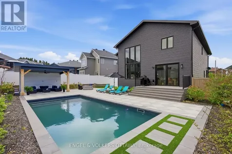 640 Meadowridge Circle Ottawa ON K0A 1L0