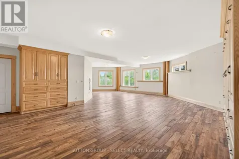 21170 Mayfair Road Southwest Middlesex ON N0L 1T0