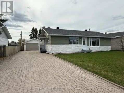 423 Fourteenth Avenue Cochrane ON P0L 1C0