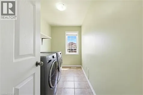 14 Reading Street Breslau ON N0B 1M0
