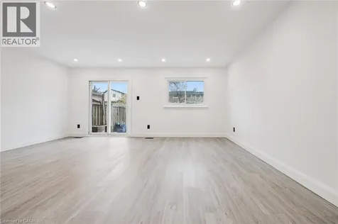 900 Central Park Drive Brampton ON L6S 3J6