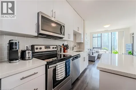 690 King Street West Kitchener ON N2H 5L8