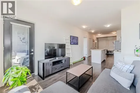 690 King Street West Kitchener ON N2H 5L8