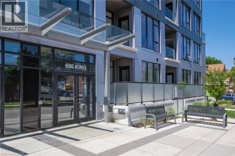 690 King Street West Kitchener ON N2H 5L8