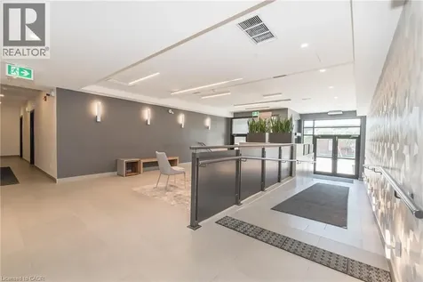 690 King Street West Kitchener ON N2H 5L8
