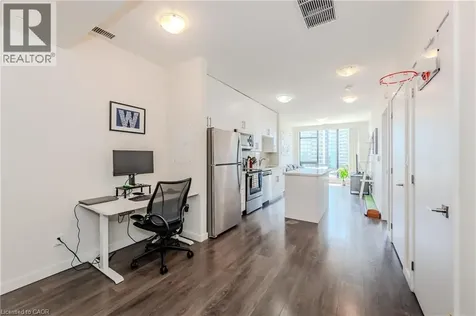 690 King Street West Kitchener ON N2H 5L8