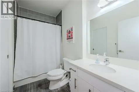690 King Street West Kitchener ON N2H 5L8