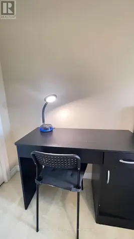 27 Torbec Avenue Ottawa ON K2T 0B6