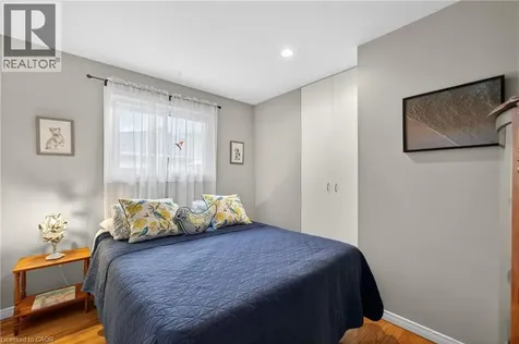 7 Windermere Court Guelph ON N1E 3L3