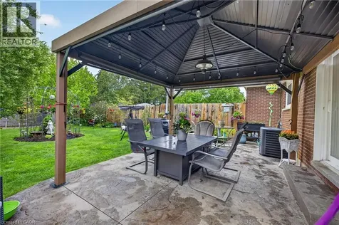 7 Windermere Court Guelph ON N1E 3L3