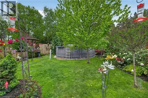 7 Windermere Court Guelph ON N1E 3L3