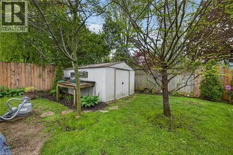 7 Windermere Court Guelph ON N1E 3L3