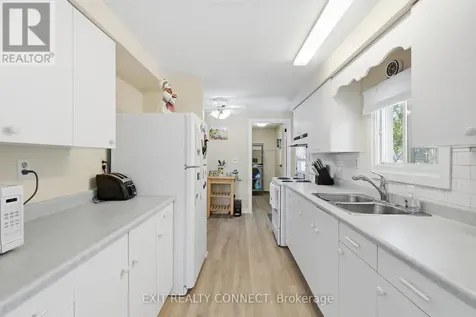 1 Centre Park Street Essa ON L3W 0A5