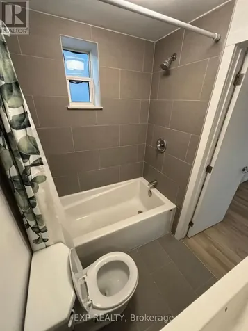 378 Montfort Street Ottawa ON K1L 5N1
