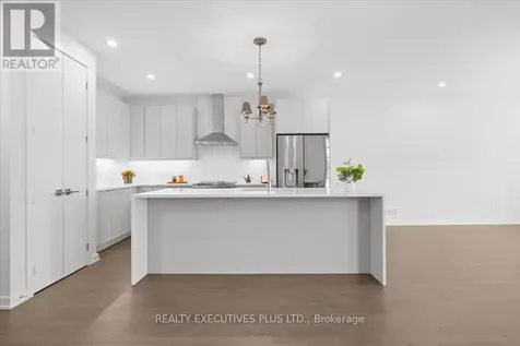 699 Honeydew Street Ottawa ON K1X 0K5