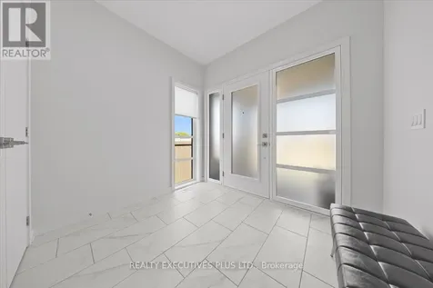 699 Honeydew Street Ottawa ON K1X 0K5