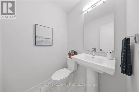 699 Honeydew Street Ottawa ON K1X 0K5