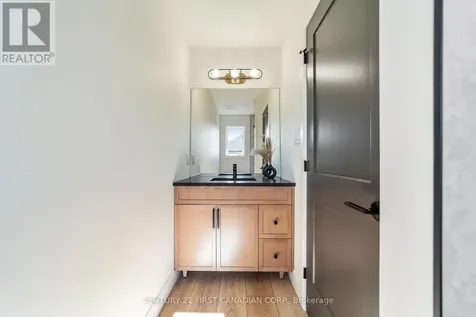 30 Sheldabren Street North Middlesex ON N0M 1A0