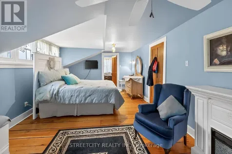 24 Centre Street St. Thomas ON N5R 2Z2