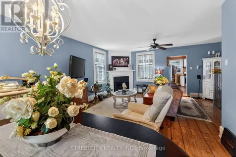 24 Centre Street St. Thomas ON N5R 2Z2