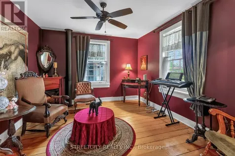 24 Centre Street St. Thomas ON N5R 2Z2
