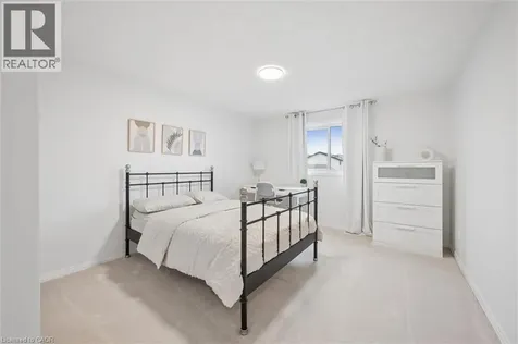 687 Champlain Boulevard Cambridge ON N1R 7Z8