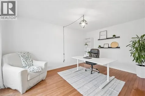 687 Champlain Boulevard Cambridge ON N1R 7Z8