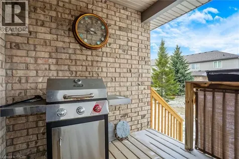 31 Townsend Drive Breslau ON N0B 1M0