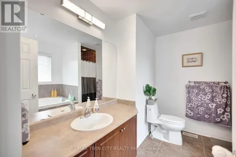 189 Hunter Way Brantford ON N3T 0B7