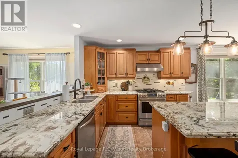 29 Woodside Drive Tillsonburg ON N4G 5P9