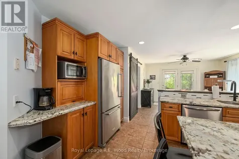 29 Woodside Drive Tillsonburg ON N4G 5P9